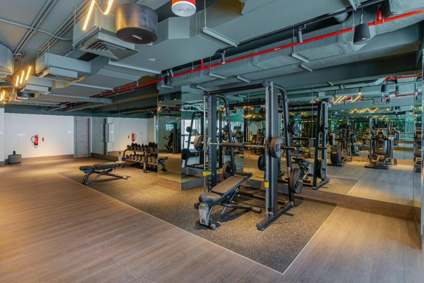 Trendy Studio! Walk To Burj Khalifasleeps 3! Appartement *